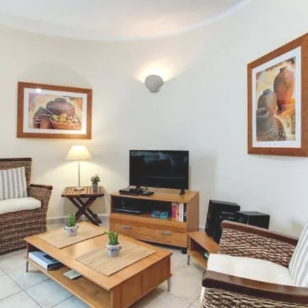 Casa Yolynia *