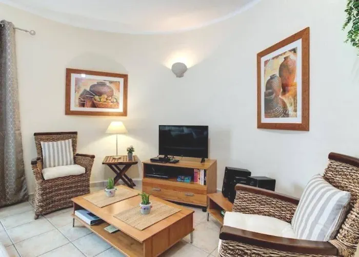 Casa Yolynia *